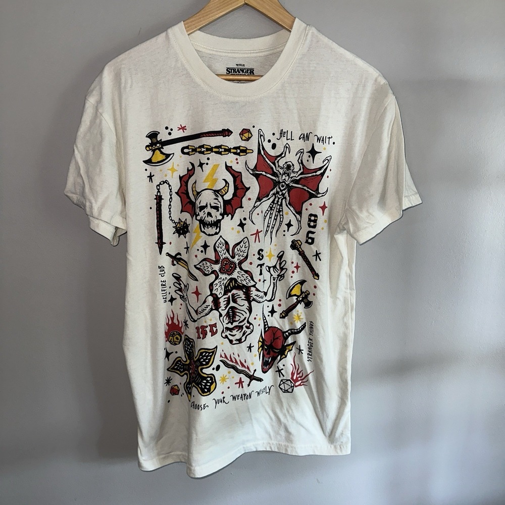 Netflix Stranger Things Mens M White Hellfire Club Demogorgon Graphic T Shirt